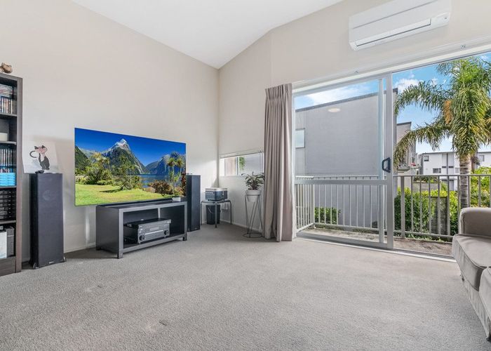  at 39/7 KELVIN HART DR, East Tamaki, Auckland