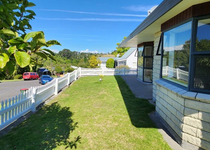  at 2/11 Te Ngaere Place, Merrilands, New Plymouth, Taranaki