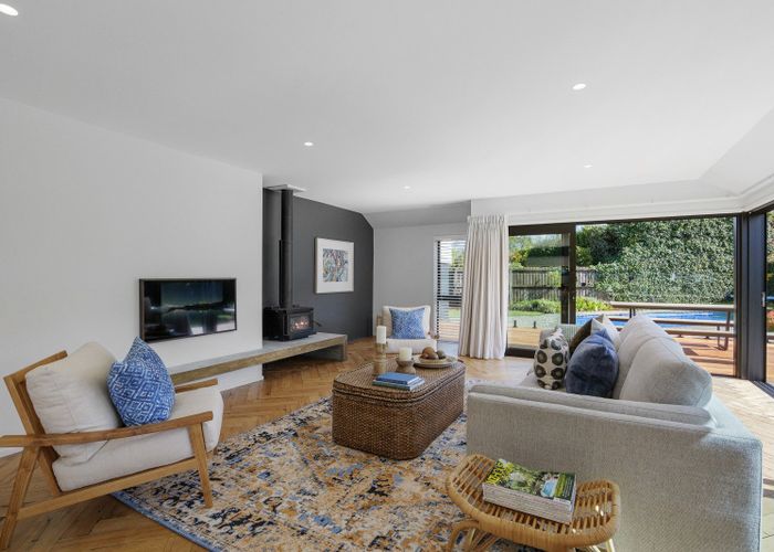  at 17 Kingham Place, Avonhead, Christchurch