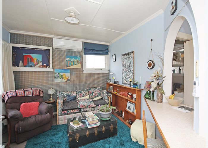  at 17 Andresen Street, Foxton Beach, Horowhenua, Manawatu / Whanganui