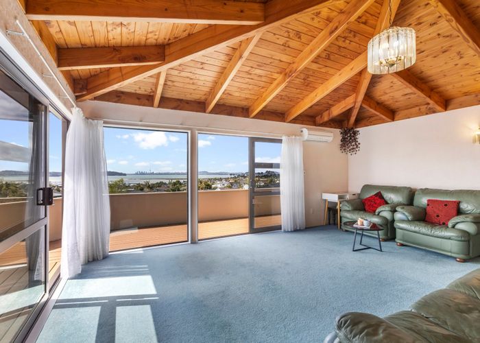  at 6 Soling Place, West Harbour, Auckland