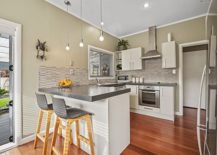  at 6 Vectis Road, Hillcrest, Hamilton, Waikato