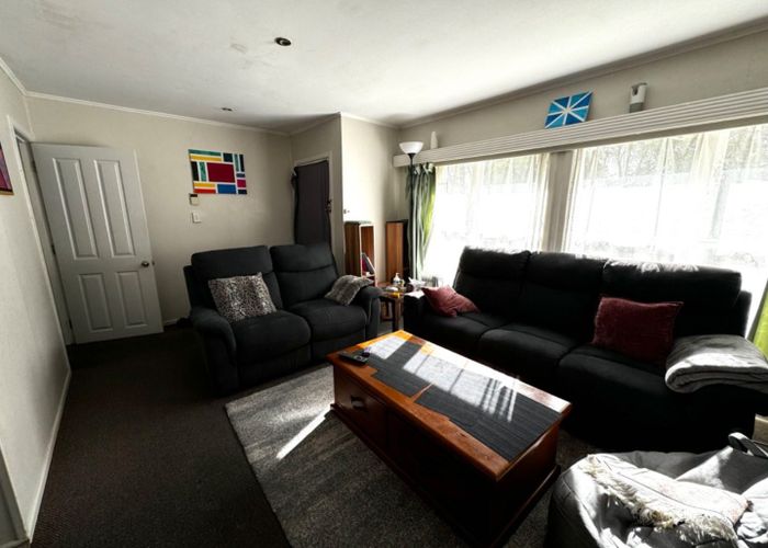  at 2/98 Melrose road, Mount Roskill, Auckland City, Auckland