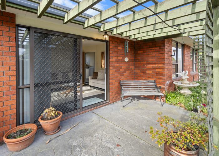  at 2/31 Peebles Drive, Hei Hei, Christchurch City, Canterbury