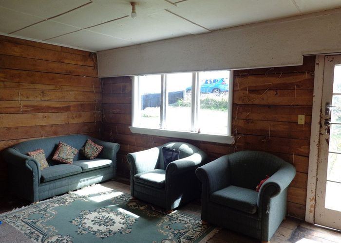  at 35 Hislop Road, Inch Clutha