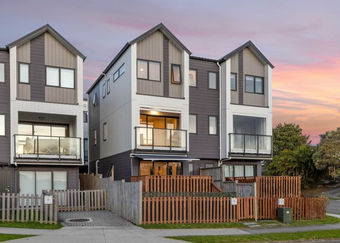 at 34 Carole Crescent, Pakuranga Heights, Manukau City, Auckland