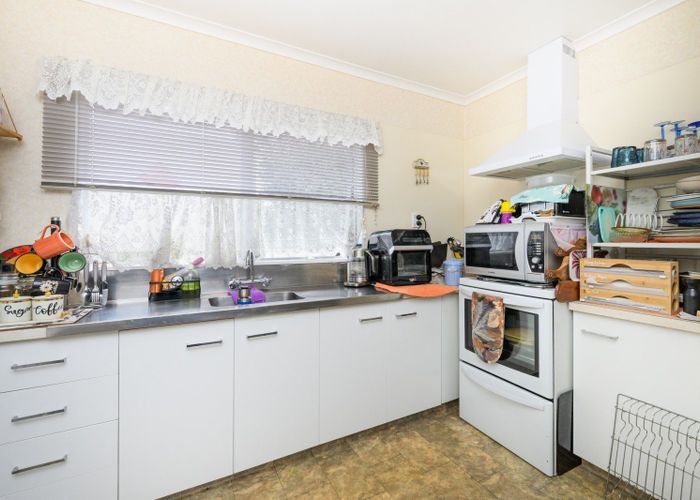  at 48 Botanical Road, Takaro, Palmerston North, Manawatu / Whanganui