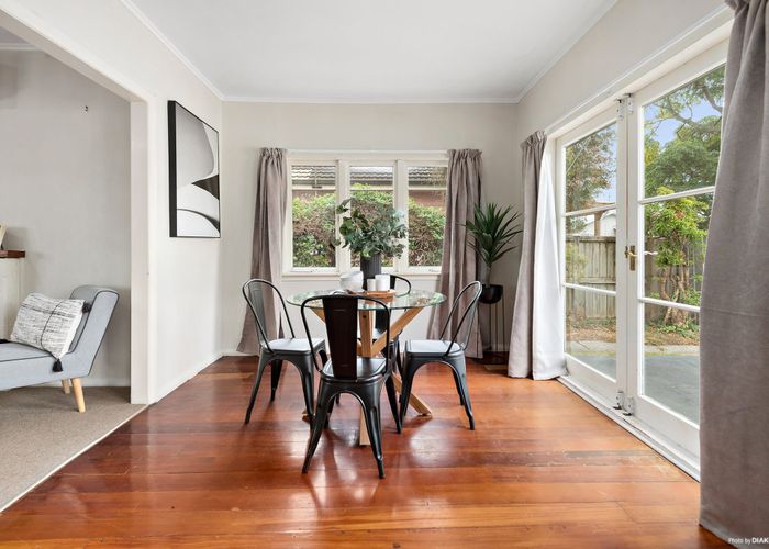 at 79 Wellington Street, Hamilton East, Hamilton