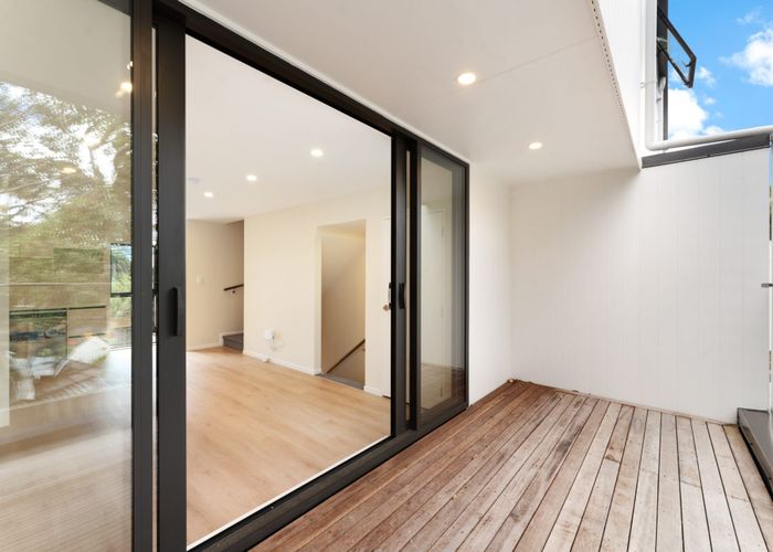  at 6/10 Orchid Place, Te Atatu South, Waitakere City, Auckland