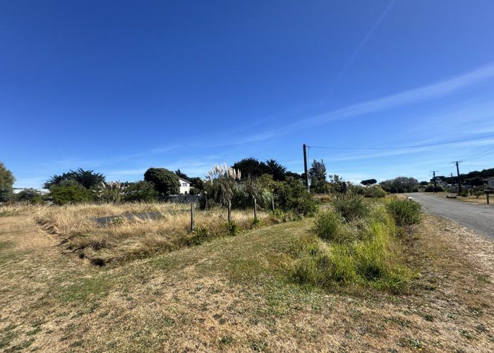  at 24 Tuiti Street, Hokio Beach, Horowhenua, Manawatu / Whanganui