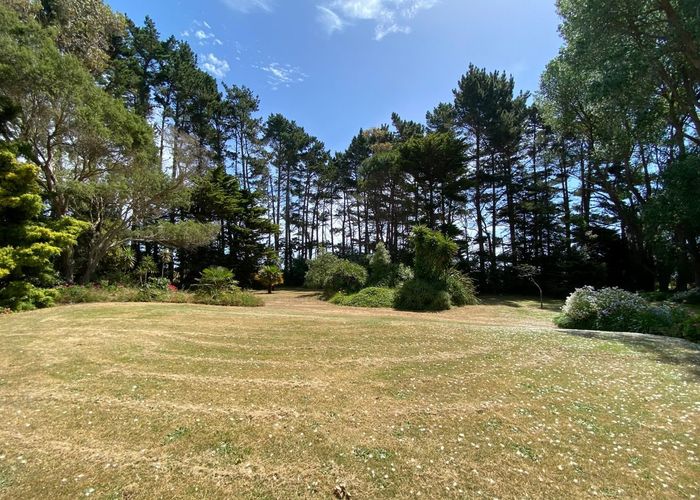  at 906 State Highway 1, Himatangi