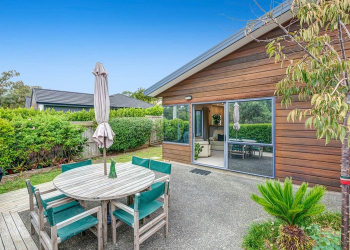  at 20 Otanerua Road, Hatfields Beach, Orewa