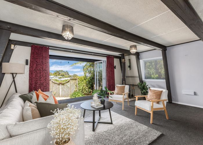  at 37b London Road, Korokoro, Lower Hutt, Wellington