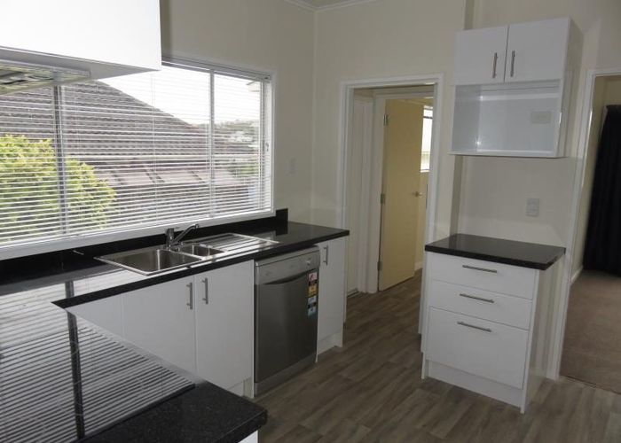  at 27 Stewart Drive, Newlands, Wellington, Wellington