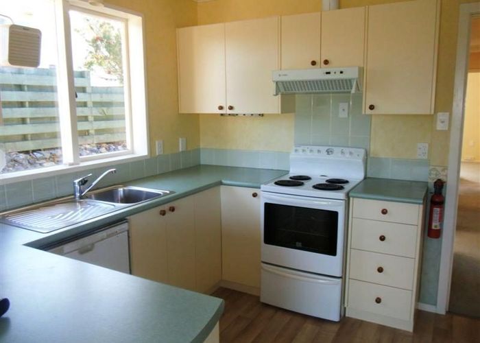  at 11 Otira Grove, Kelson, Lower Hutt, Wellington