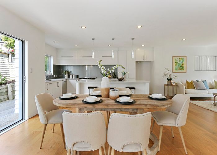  at 50A Beulah Avenue, Rothesay Bay, Auckland