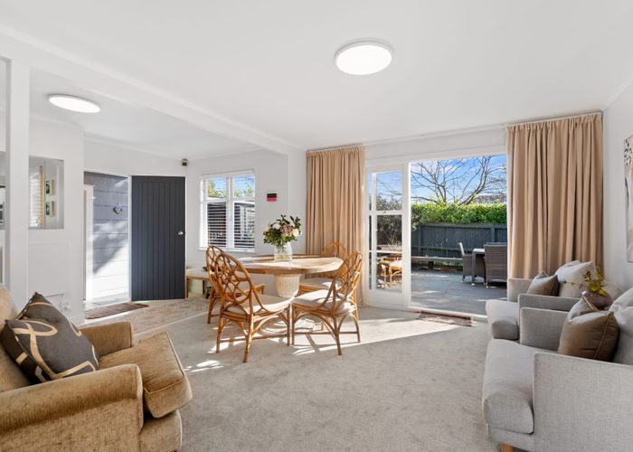  at 2A Hauraki Road, Hauraki, Auckland