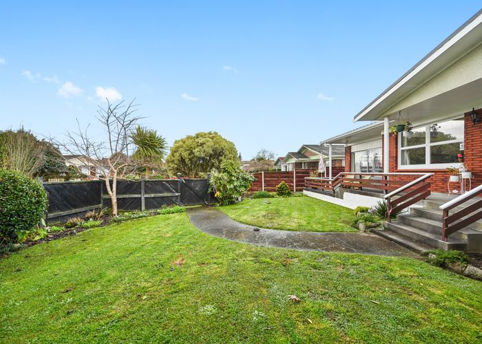  at 16 Egmont Street, Chartwell, Hamilton