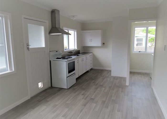 at 26 Paritutu Road, Spotswood, New Plymouth