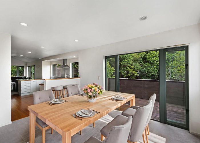  at 30 Glenwood Avenue, Birkenhead, North Shore City, Auckland