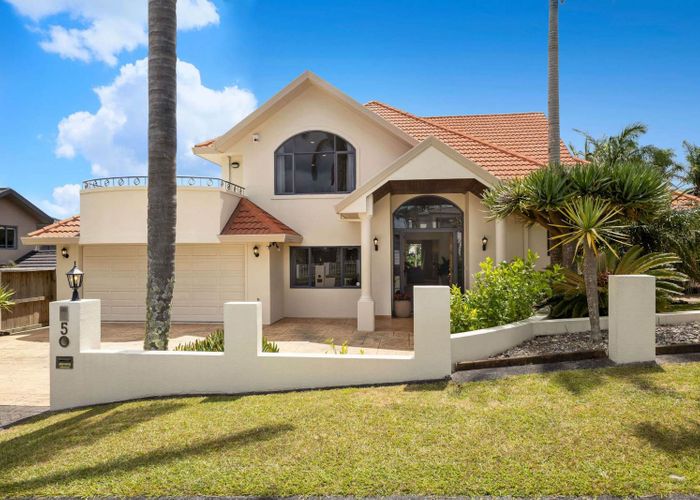  at 5 Kahala Place, West Harbour, Waitakere City, Auckland