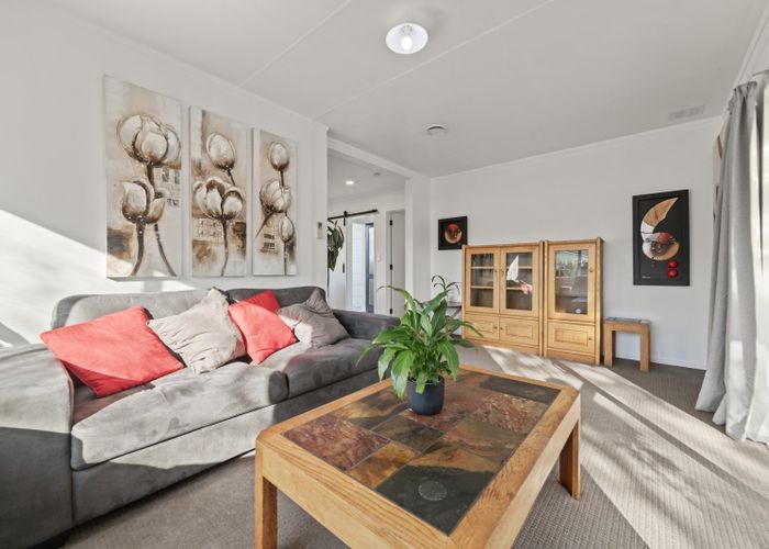  at 10 Ashton Place, Highbury, Palmerston North, Manawatu / Whanganui