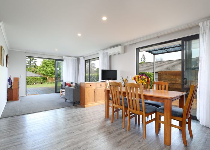  at 54 Fairose Dr, Tasman