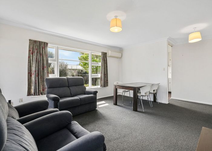  at 2/12 Kiltie Street, Upper Riccarton, Christchurch