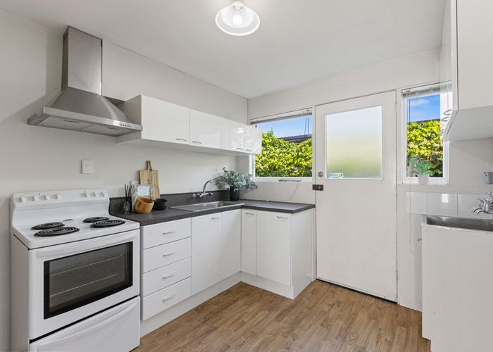  at 2/121A Papanui Road, Merivale, Christchurch City, Canterbury