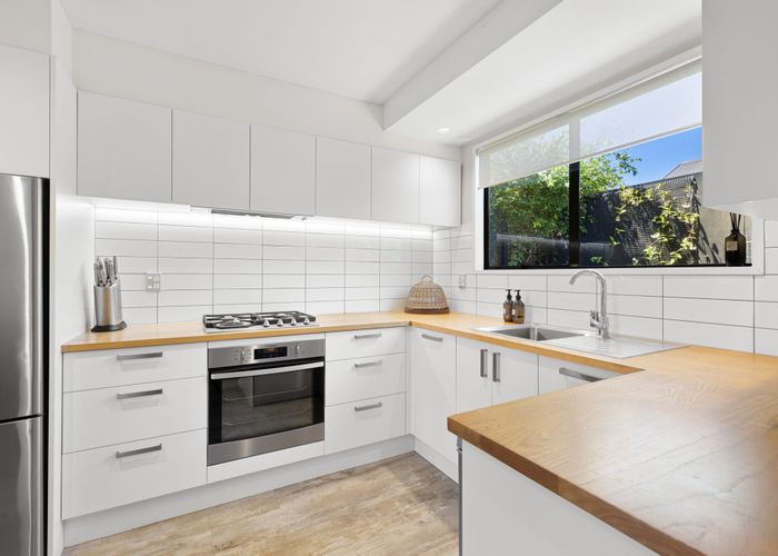  at 9 Wakelin Place, Redwood, Christchurch