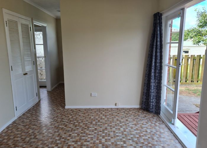  at 15 Charles Street, Clouston Park, Upper Hutt, Wellington