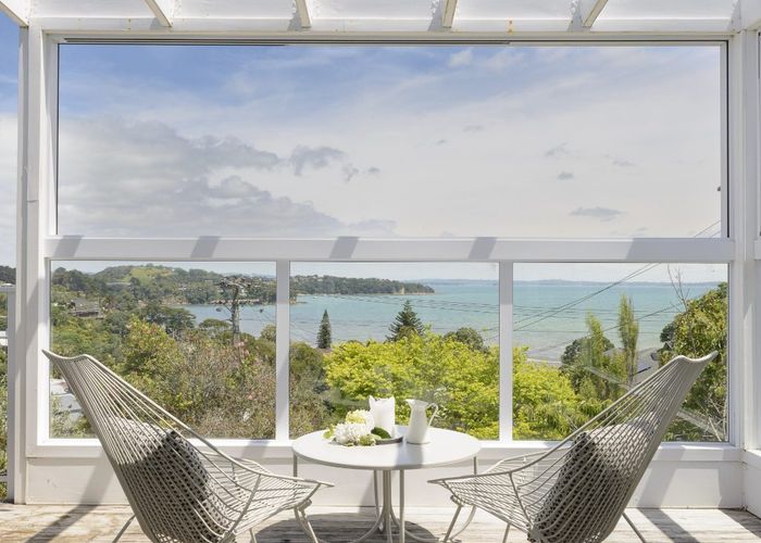  at 15 Marama Ave, Surfdale, Waiheke Island, Auckland