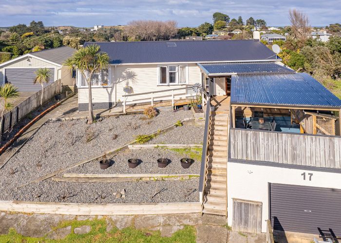  at 17 Toi Street, Tawhero, Whanganui
