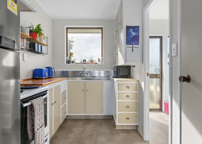  at 94C Tawa Street, Melville, Hamilton