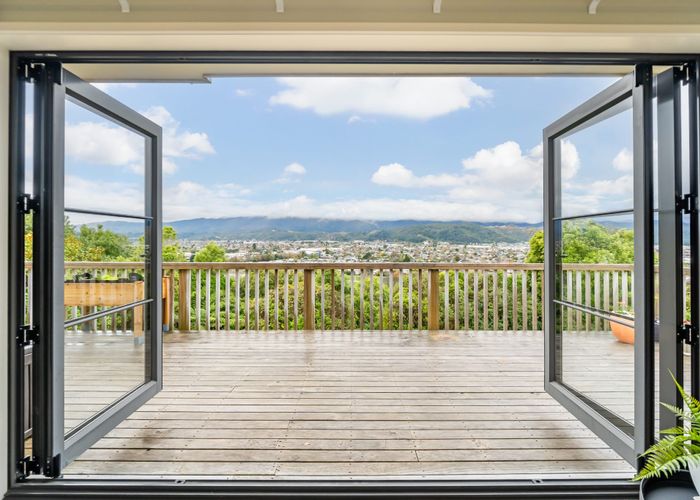  at 9 Colin Guppy Crescent, Riverstone Terraces, Upper Hutt, Wellington