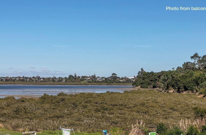  at 11K Clearwater Cove, West Harbour, Auckland