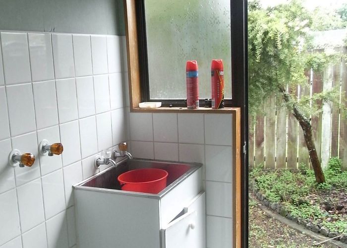  at 4/56 Hillside Road, Papatoetoe, Auckland