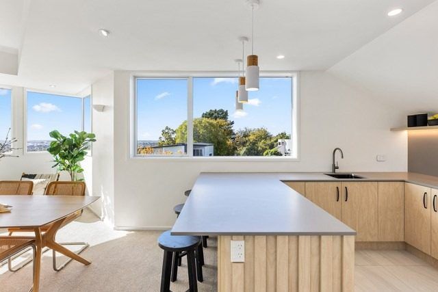  at 1 Overdale Drive, Cashmere, Christchurch