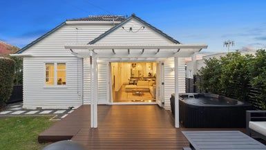  at 54 Alberta Street, Point Chevalier, Auckland