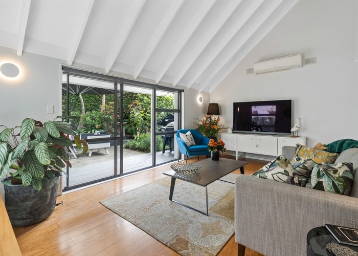  at 2/59 Sierra Street, Glendowie, Auckland