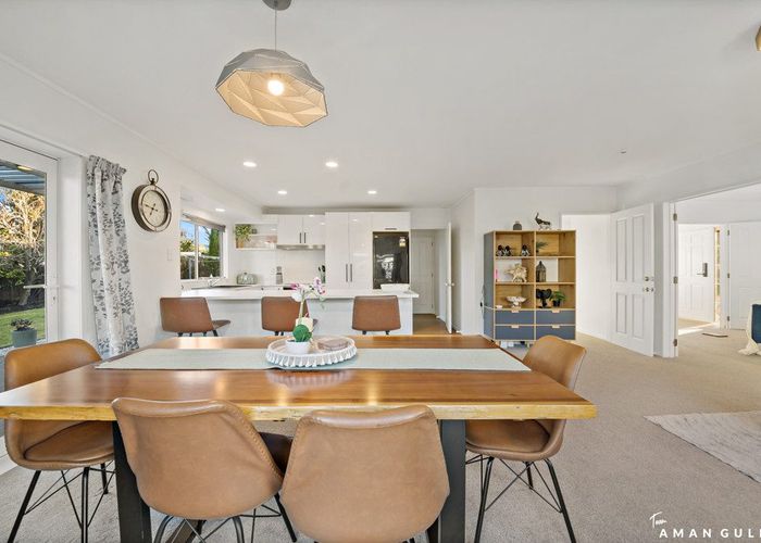  at 6 Lorikeet Place, Unsworth Heights, Auckland
