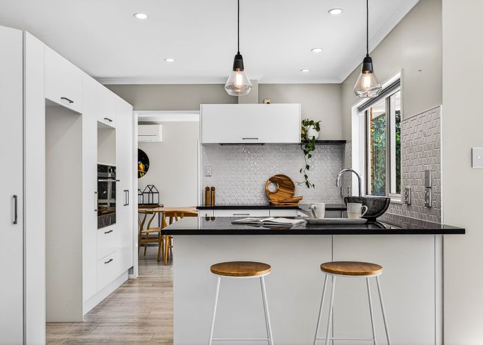  at 131 Pemberton Avenue, Bayview, North Shore City, Auckland