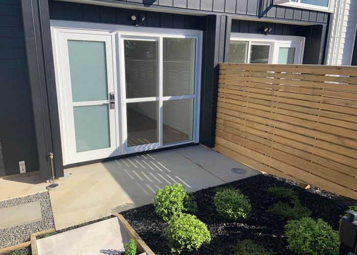  at 2/20 James Laurie Street, Henderson, Waitakere City, Auckland