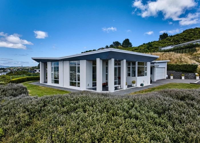  at 11 Winifred Way, Belmont, Lower Hutt, Wellington