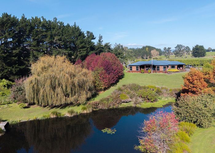  at 25 Twin Peaks Grove, Koputaroa, Levin