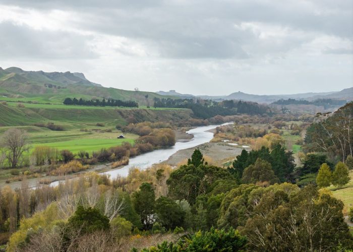  at 21 Rochfort Road, Kahuranaki, Hastings, Hawke's Bay