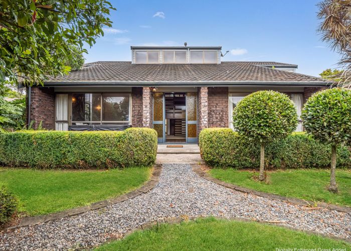  at 9 Wilfred Street St Andrews Hamilton, Saint Andrews, Hamilton, Waikato