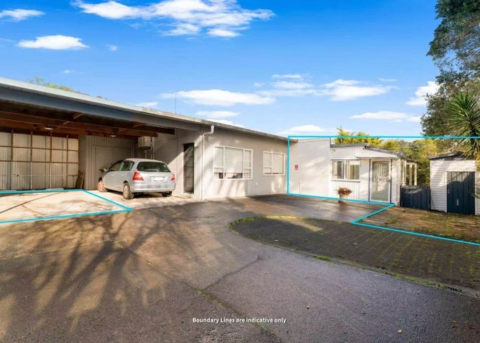  at 4/304 Great North Road, Henderson, Auckland