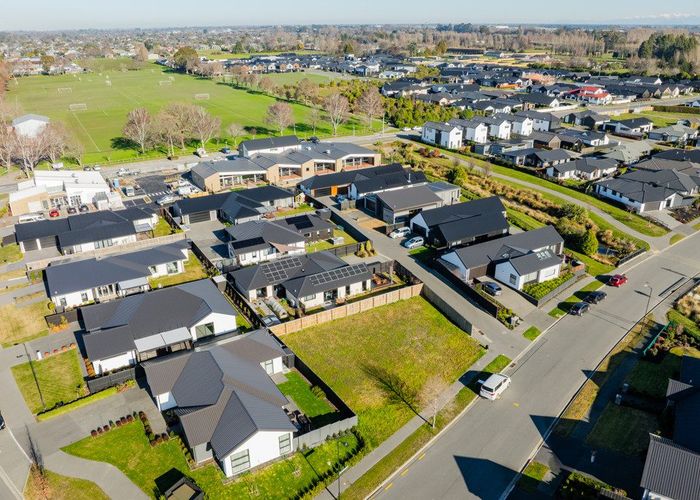  at 29 Glenturret Drive, Casebrook, Christchurch City, Canterbury