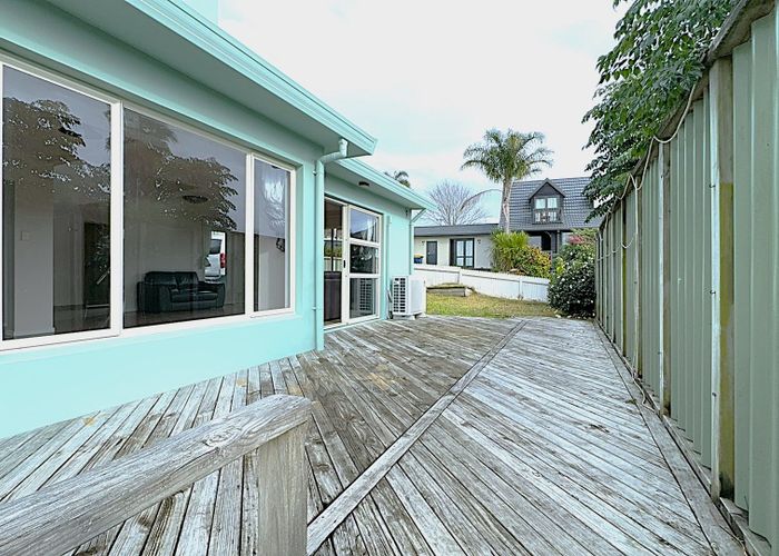  at 1/32A Bronzewing Tce--Viewing--On Sat 28th March at 12:40-1:00pm, Unsworth Heights, North Shore City, Auckland